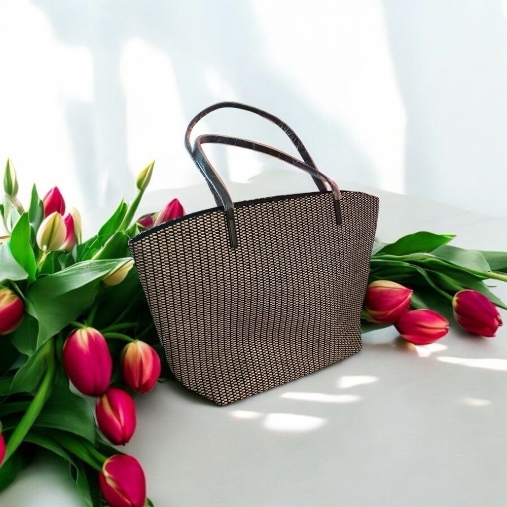 Saks Fifth Avenue Black/Beige Honeycomb Stitch Large Tote Bag - New Without Tags